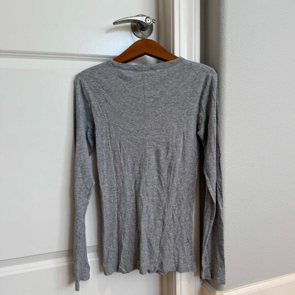 Vince Long Sleeve Crew Neck Tee New Without Tags - Picture 2 of 4